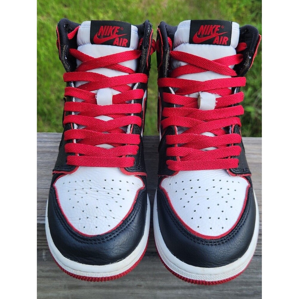Nike Air Jordan 1 Retro 'Bloodline' Big Kids Size 4.5 Youth Black Red Sneackers - Picture 9 of 15